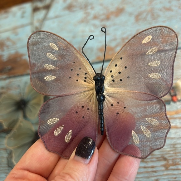 Vintage mixed lot of butterfly refrigerator magnets 6 pieces - Picture 6 of 8